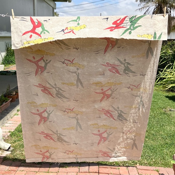 PLS READ Vintage Cloud Chasers Barkcloth Fabric Red Green Yellow Gray Bark Cloth - Picture 4 of 7